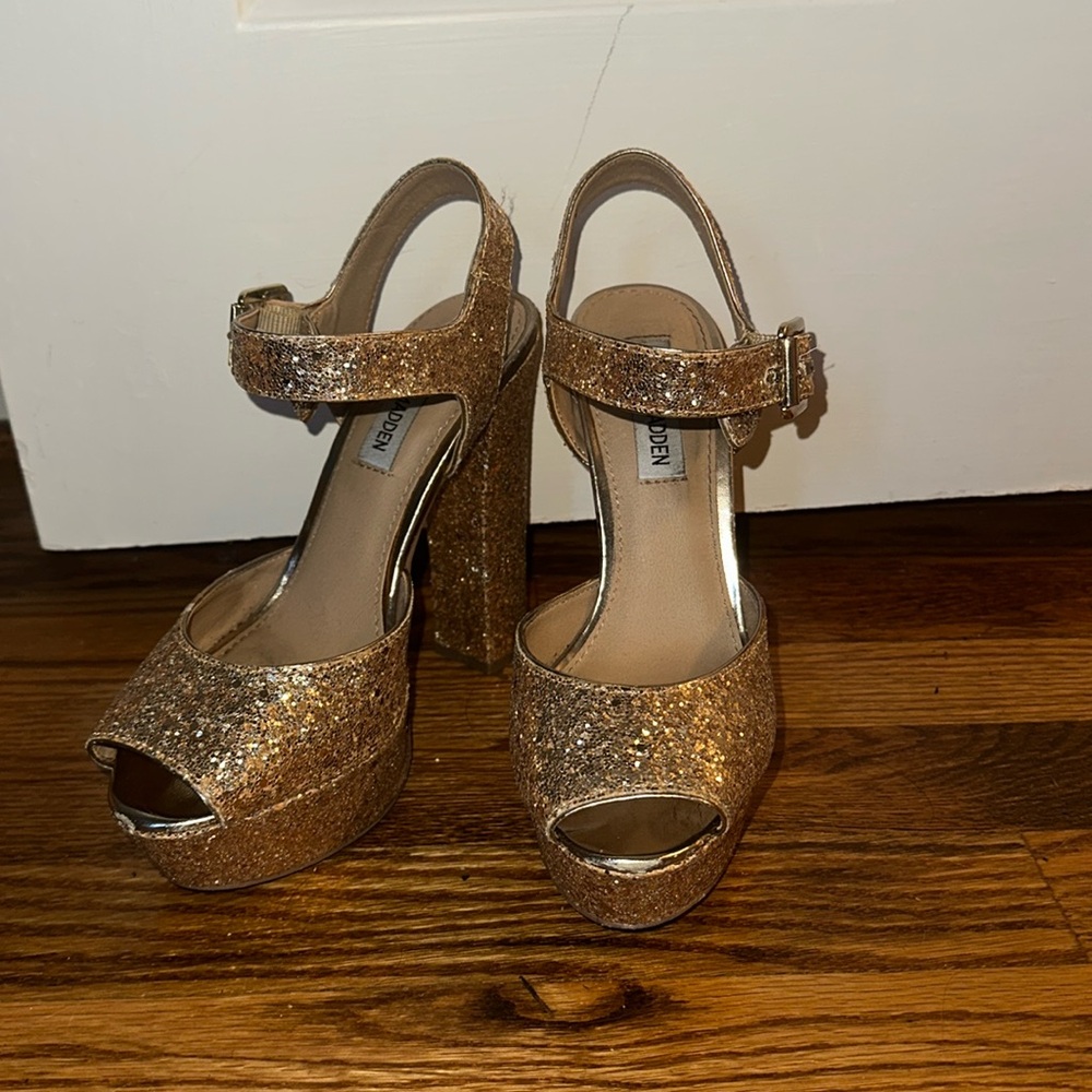 Steve Madden Gold Sparkly Heels